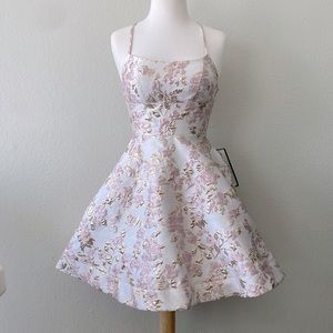 Flowery Prom dress for junior